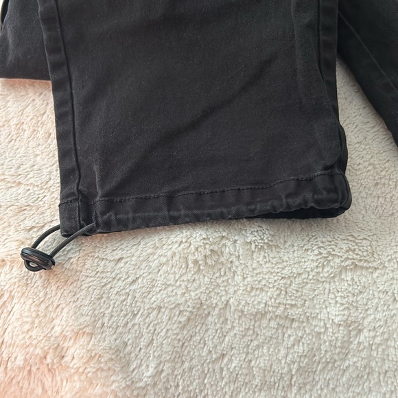 GUC ASOS Men’s cargo pants size 32” Waist 30” inseam. - Picture 9 of 9